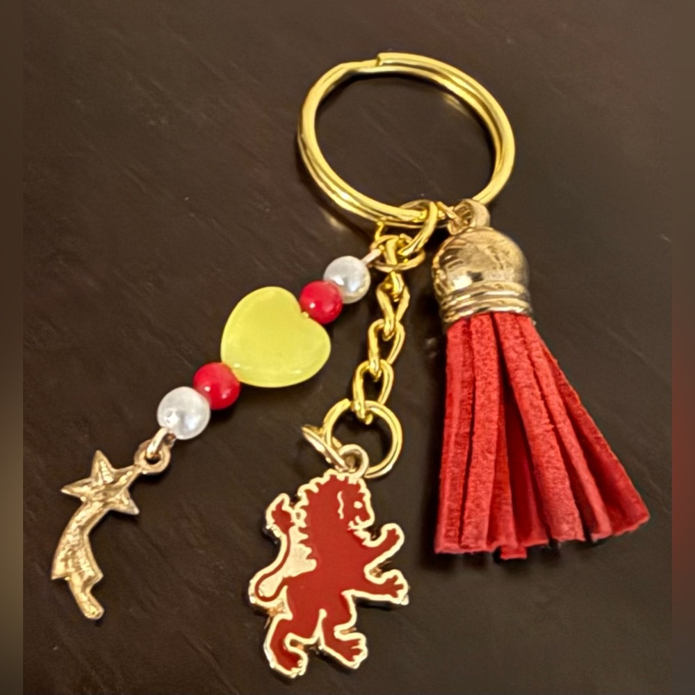 Harry Potter Gryffindor Tassel Keychain | Red Lion Charm | Wizard Gift